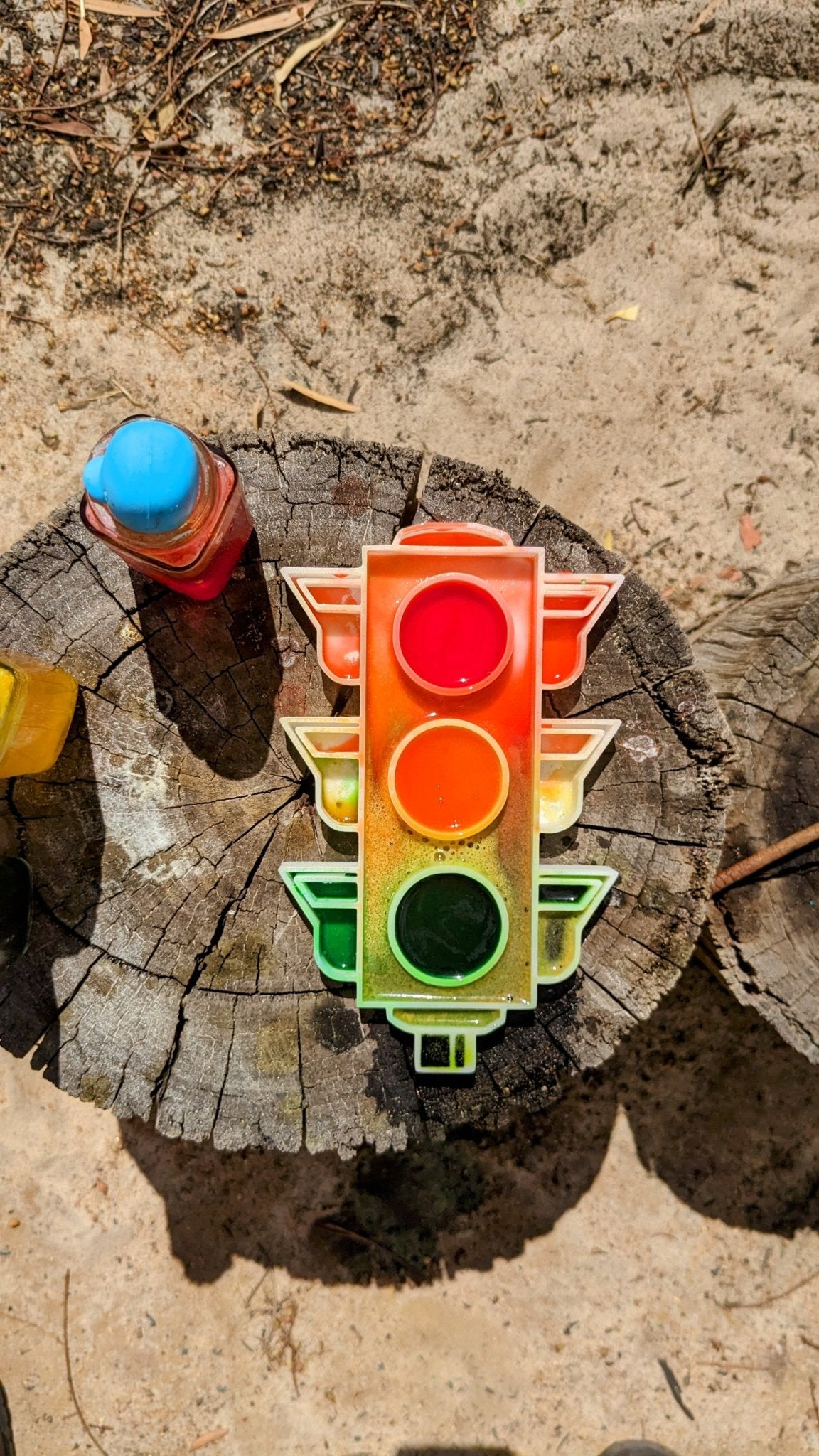 Traffic Light EcoTray - CJECOPLAY Inc.